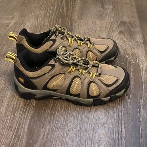 Pacific Trail Logan Women’s Hiking Boot